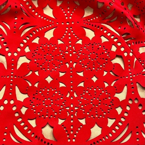 Tadashi Shoji Red Laser Cut Suede Sheath Knee Length Dress Size medium - Picture 13 of 16